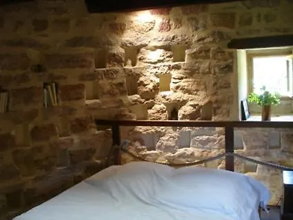 Batisse Du 18eme Siecle Fons (Lot)