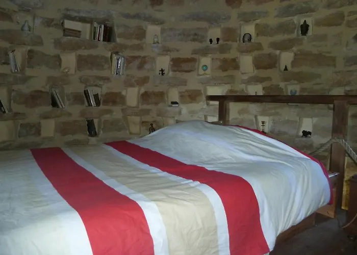 Batisse Du 18eme Siecle 펜션 *